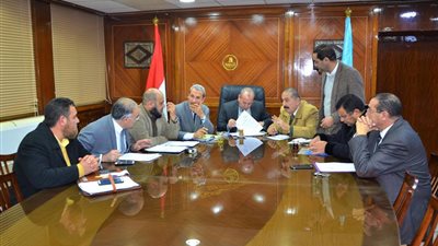 محافظ كفر الشيخ يناقش عددًا من الملفات ومشاكل الدوائر مع أعضاء مجلس النواب