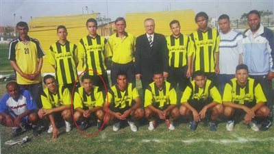قصة صورة .. محمد صلاح بقميص المقاولون العرب موسم 2003
