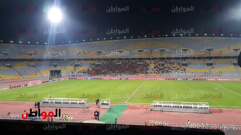 ملعب برج العرب