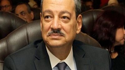 القبض على رئيس الهيئة العامة لمشروعات التعمير فور عودته من العمرة