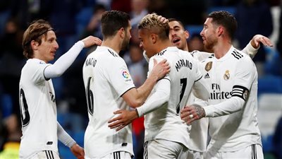ريال مدريد يقسو علي ألافيس بثلاثية نظيفة إستعداداً لمواجهة برشلونة