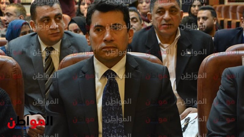 الدكتور أشرف صبحي