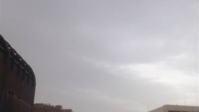 صور| توقعات الارصاد صحيحة.. الأمطار تغرق شوارع الجيزة 