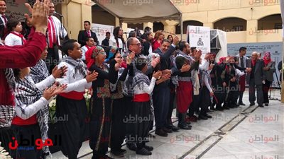 فيديو وصور.. الدبكة الفلسطينية تشعل ملتقى 