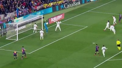 مالكوم يسجل هدف التعادل لبرشلونة ضد ريال مدريد