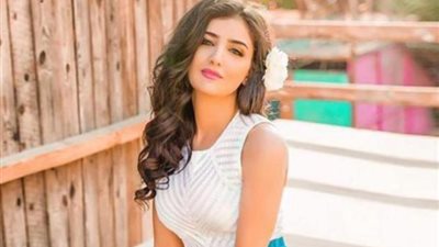 مي عمر تتضامن مع اليوم العالمي لختان الإناث