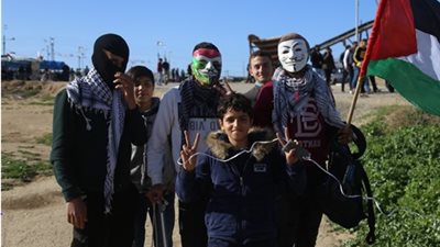 إصابة 5 فلسطينيين في جمعة لا مساومة على كسر الحصار
