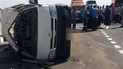 الشئون الصحية في بورسعيد: ١٦ مصاب بينهم ٤ أطفال في حادث انقلاب ميكروباص بمفارق بحر البقر 
