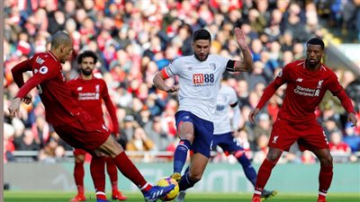 فيديو.. ليفربول يتقدم على بورنموث بثنائية في الشوط الأول