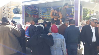 تعرف على أسعار السلع الغذائية بمنافذ بيع 