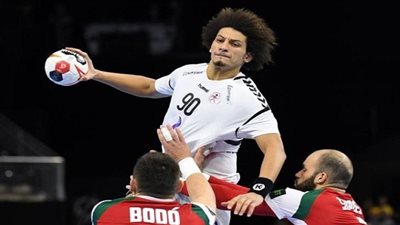الأهلي يطلب استعارة علي زين لاعب منتخب اليد