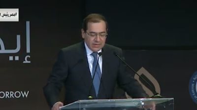 بشرة خير.. وزير البترول: بدء إنتاج الغاز الطبيعي بـ 