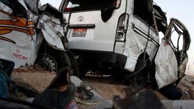 مصرع 4 وإصابة 9 آخرين في حادث تصادم سيارة نقل مع ميكروباص بالإسكندرية