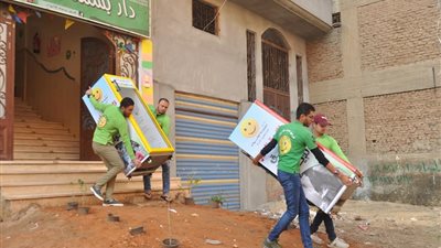 ثلاجات أطعمة مجانية تغزو شوارع الزقازيق