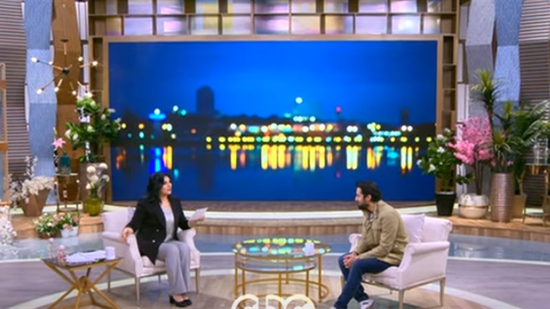  برنامج معكم منى