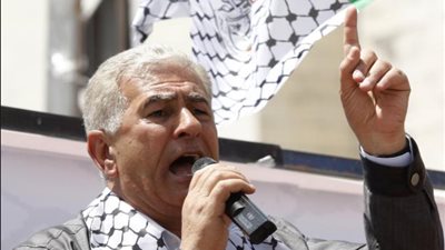 قيادي في فتح يفضح الدور القطري المشبوه في فلسطين