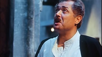 مشاهد لا تنسى | متظلمنيش يا عم مجاهد لا مؤاخذة يعني مغرفة الفول اللي كانت بمليم بقت دلوقتي بنص ريال 