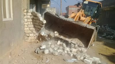 صور| حملات مكبرة لمجابهة المخالفات في الإسكندرية