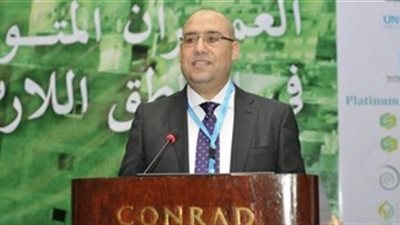 صور.. بعد توليه وزارة الإسكان والمرافق العامة .. عاصم الجزار يتصدر تويتر 