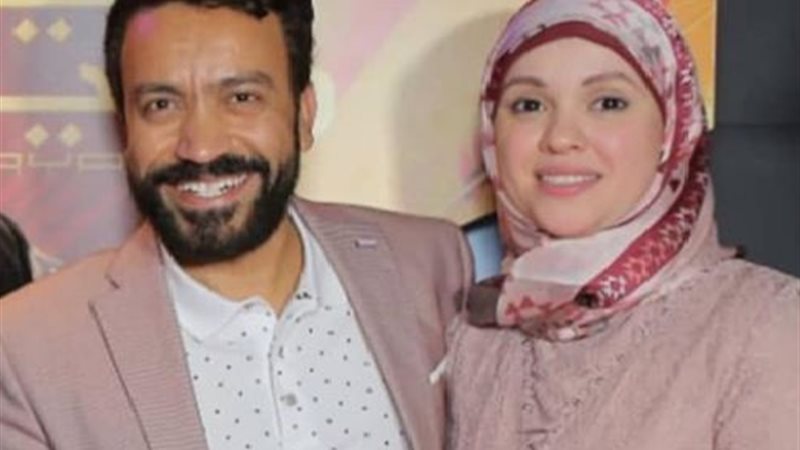 سامح حسين وزوجته