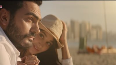 فيديو| تامر حسني يضيف كوبليه جديد على اغنية 