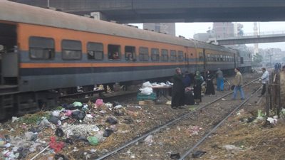 «قضبان السكة الحديد» مصيدة لحصد الأرواح في الشرقية
