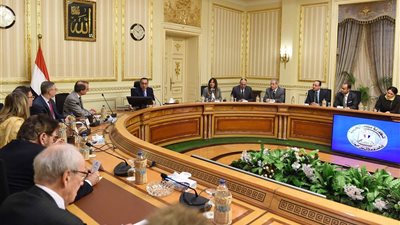 رئيس الوزراء يستقبل وفد اللجنة اليهودية الأمريكية.. والسبب؟