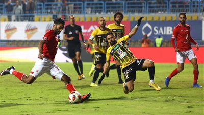 تعييرات في تشكيل الأهلي أمام الداخلية