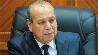 محافظ كفر الشيخ يتابع خطة إحلال وتجديد شبكات الكهرباء