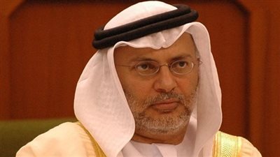 «قرقاش» يكشف سر عن تميم بن حمد.. ما القصة؟