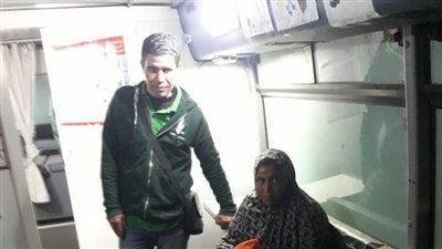 أطفال بلا مأوى بالغربية ينجح في إنقاذ سيدة وطفليها بعد طردهم من البيت.. والسبب؟
