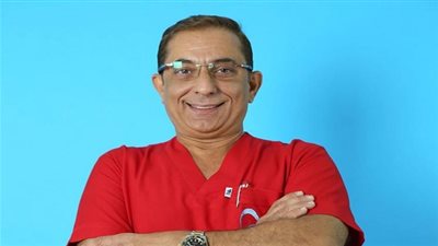 استشاري يوضح أهمية زراعة الأسنان المفقودة 