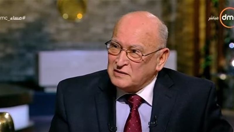 الدكتور حسن منصور