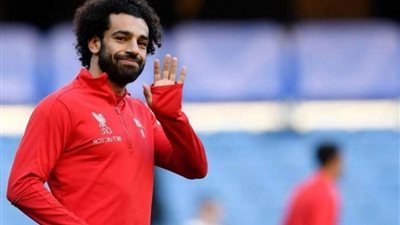 إعلامي سعودي يسخر من محمد صلاح .. تعرف على السبب