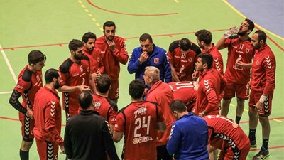 الأهلي يفوز على سموحة في دوري كرة الطائرة