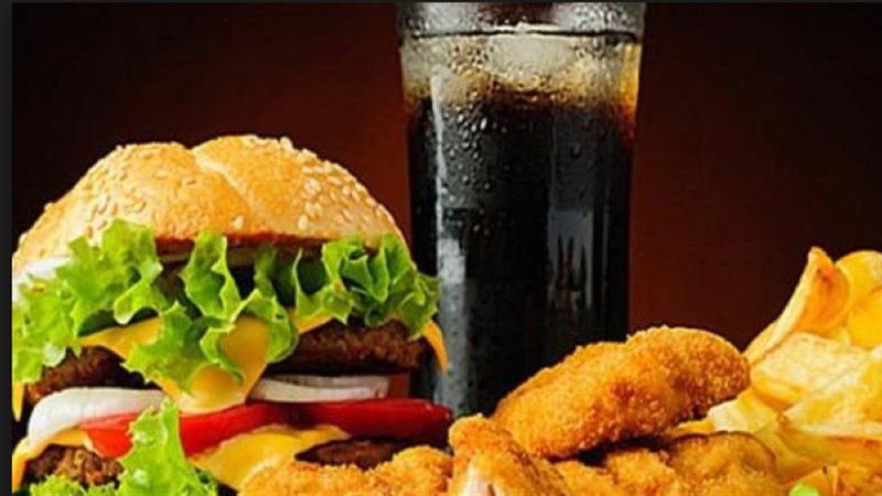أضرار الفاست فود‬⁩