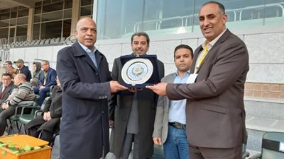 صور| تبادل الدروع بين رئيس قسنطينة ومجلس الإسماعيلي 