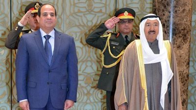 القمة العربية الأوربية 2019 .. وصول أمير الكويت صباح الأحمد الجابر الصباح إلى مصر