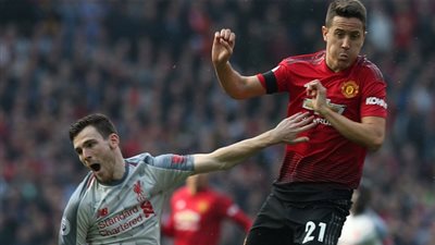 فيديو..لعنة الإصابات تضرب مانشستر يونايتد وليفربول بعد 30 دقيقة 