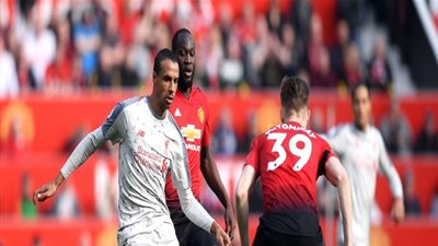 فيديو|شوط الإصابات بين مانسشتر يونايتد وليفربول ينتهي بالتعادل السلبي 
