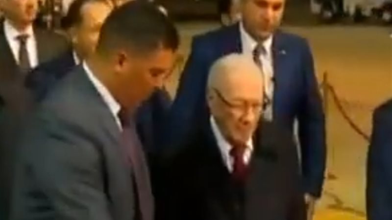 وصول الرئيس التونسي