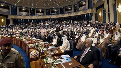 امسك إشاعة| النشطاء القطريين: مصر ترفض مشاركة الأمير تميم في القمة العربية الأوروبية 
