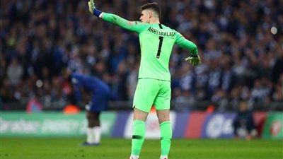 صورة| ويكيبيديا تسخر من كيبا أريزالاجا المدير الفني لتشيلسي