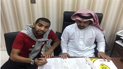 بعد فسخ إعارته مع نادي أحد|مؤمن زكريا: تم التراضى بينى وبين النادي
