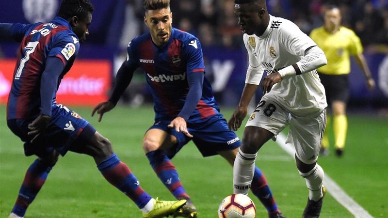 ريال مدريد ضد ليفانتي