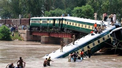 آخرهم حادث محطة مصر .. أشهر كوارث القطارات حول العالم 