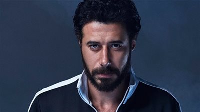 أحمد السعدني ينعى ضحايا قطاررمسيس