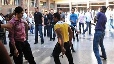 طالب يعتدى على زميله بـ«مفك» في البحيرة.. والسبب 