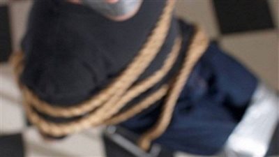 القبض علي 4 مصريين بالكويت خطفوا محامياً 
