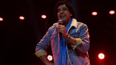 منير يخصص نسبة من أرباح حفلته لصالح ضحايا حريق محطة مصر
